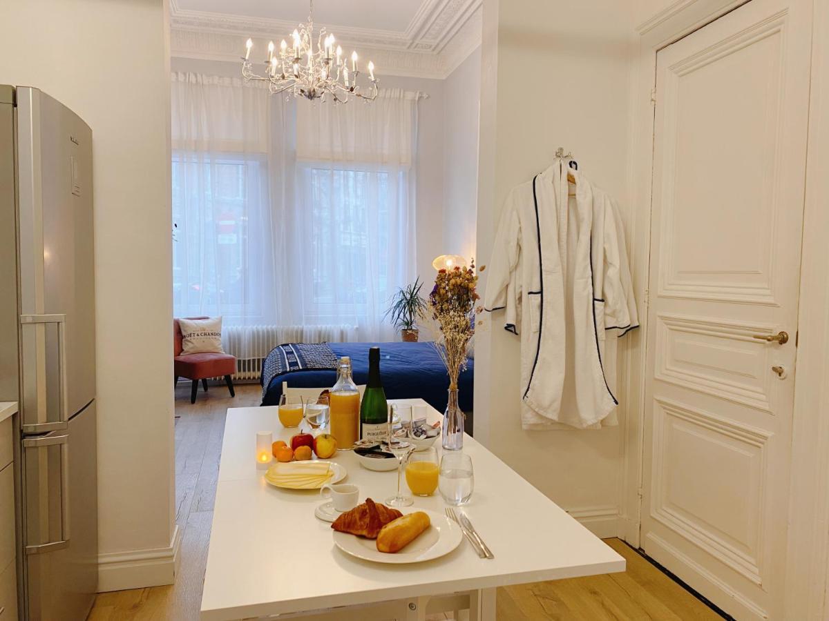 Coco Romantic In Central Antwerp - Sauna 外观 照片